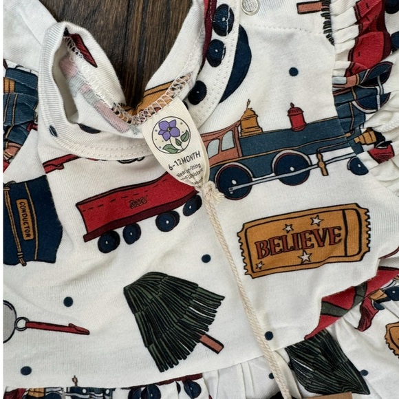 Baby girl Polar Express dress - Picture 3 of 3